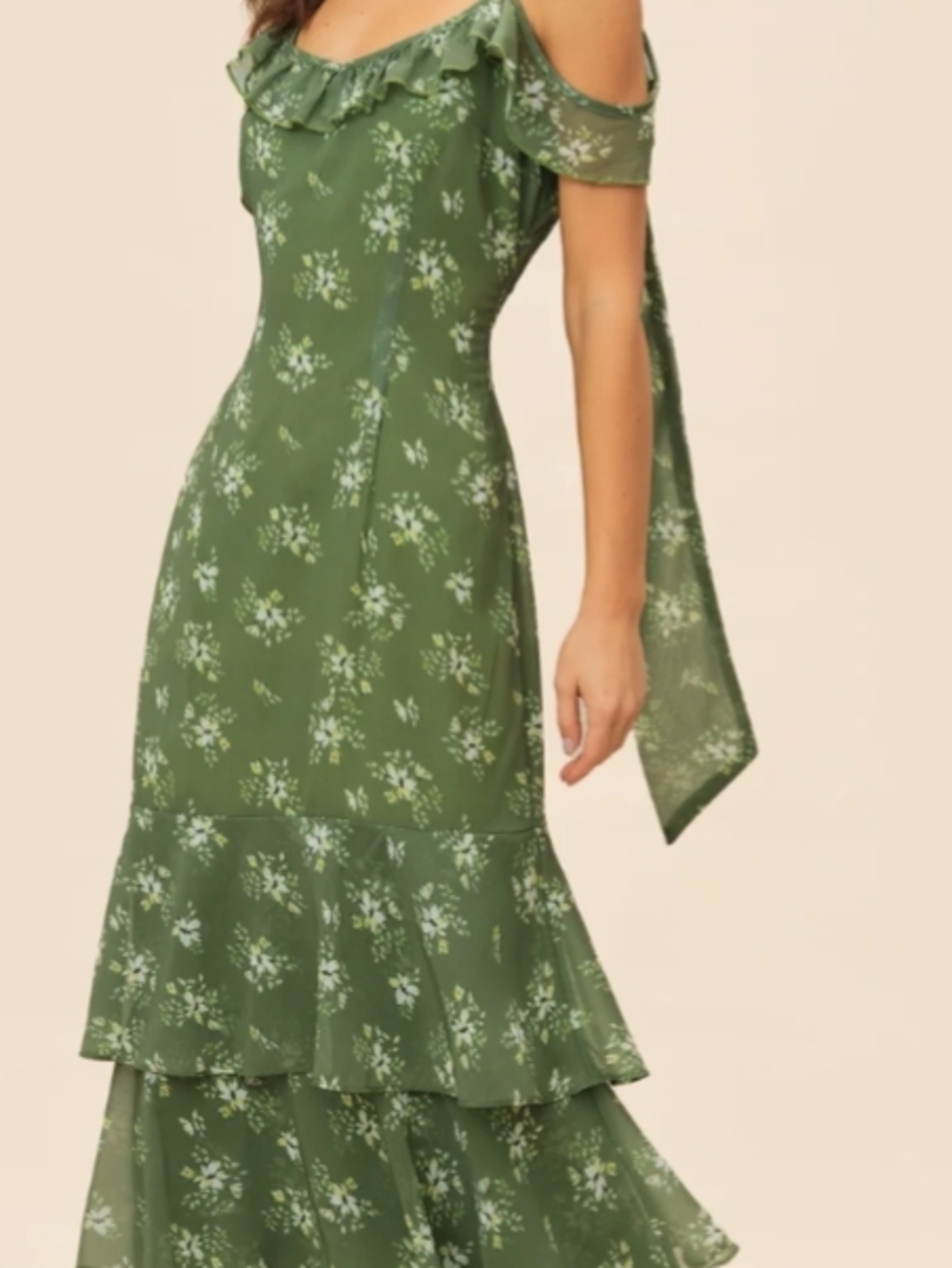 RIHOAS Green Floral One-Shoulder Tiered Maxi Dress